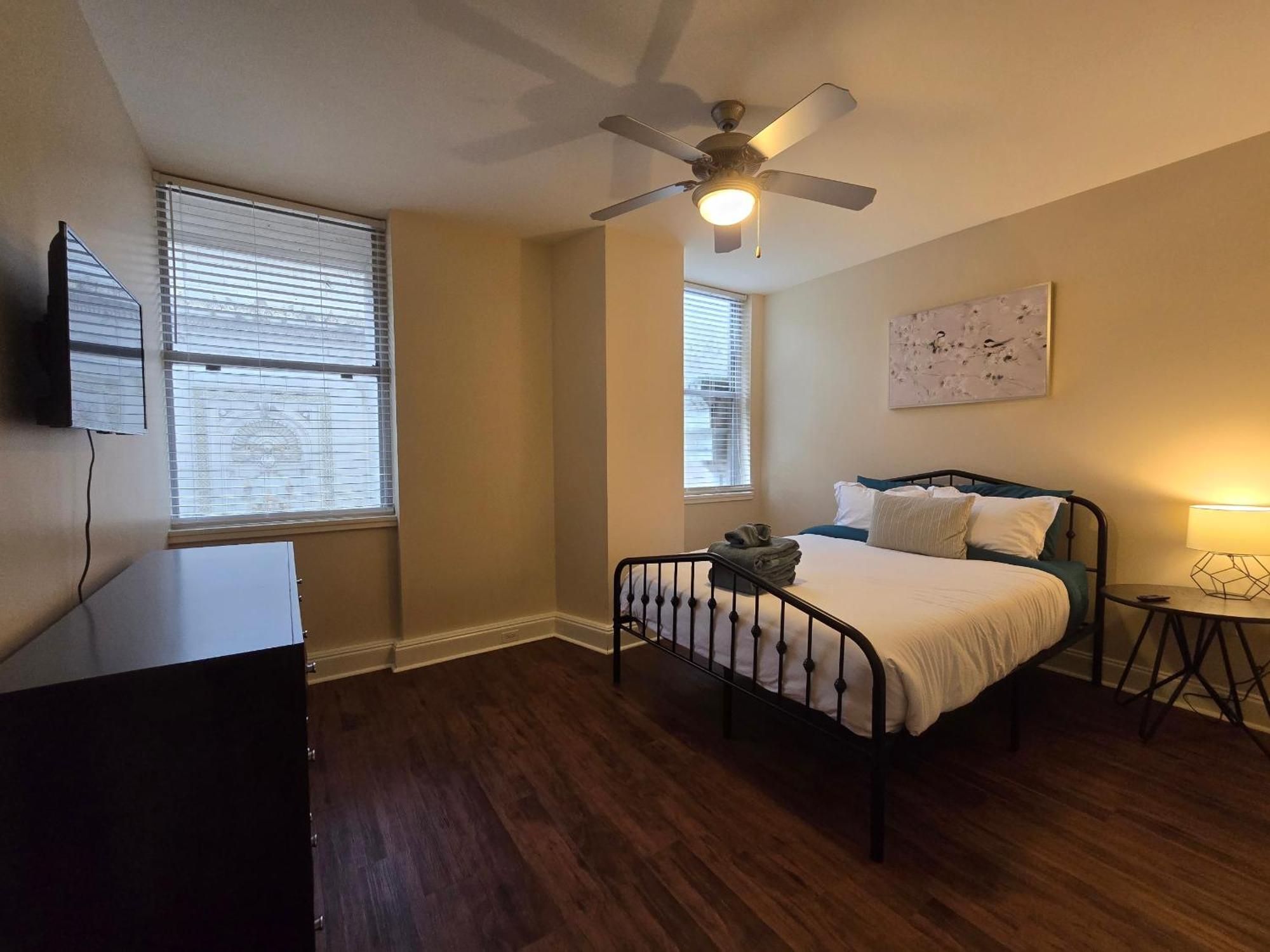 Amazing Condos Beautiful View 2 Blocks To French Quarter, Small Rooftop Pool, Gym, Seanger Theater, Super Dome, And Bourbon St New Orleans Kamer foto