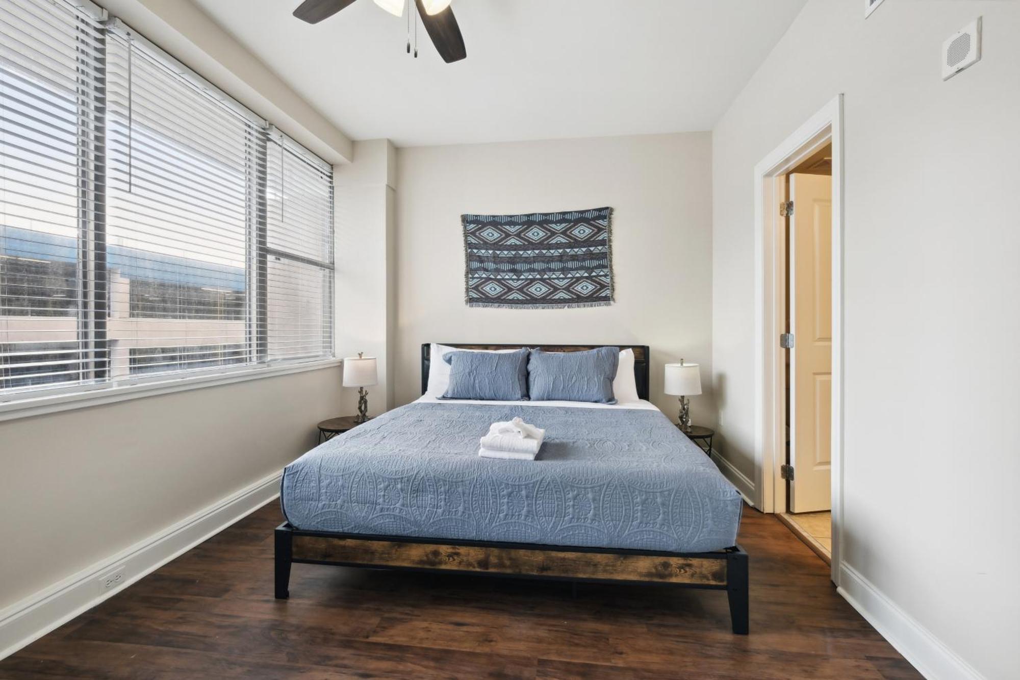 Amazing Condos Beautiful View 2 Blocks To French Quarter, Small Rooftop Pool, Gym, Seanger Theater, Super Dome, And Bourbon St New Orleans Kamer foto