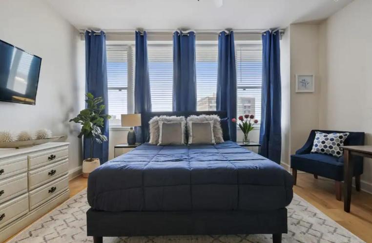Amazing Condos Beautiful View 2 Blocks To French Quarter, Small Rooftop Pool, Gym, Seanger Theater, Super Dome, And Bourbon St New Orleans Buitenkant foto