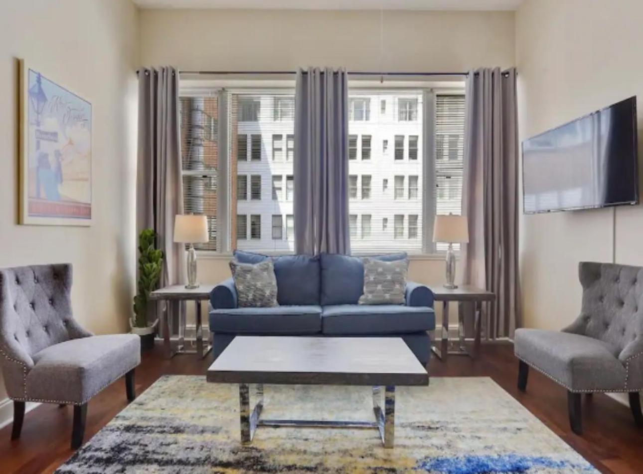 Amazing Condos Beautiful View 2 Blocks To French Quarter, Small Rooftop Pool, Gym, Seanger Theater, Super Dome, And Bourbon St New Orleans Buitenkant foto