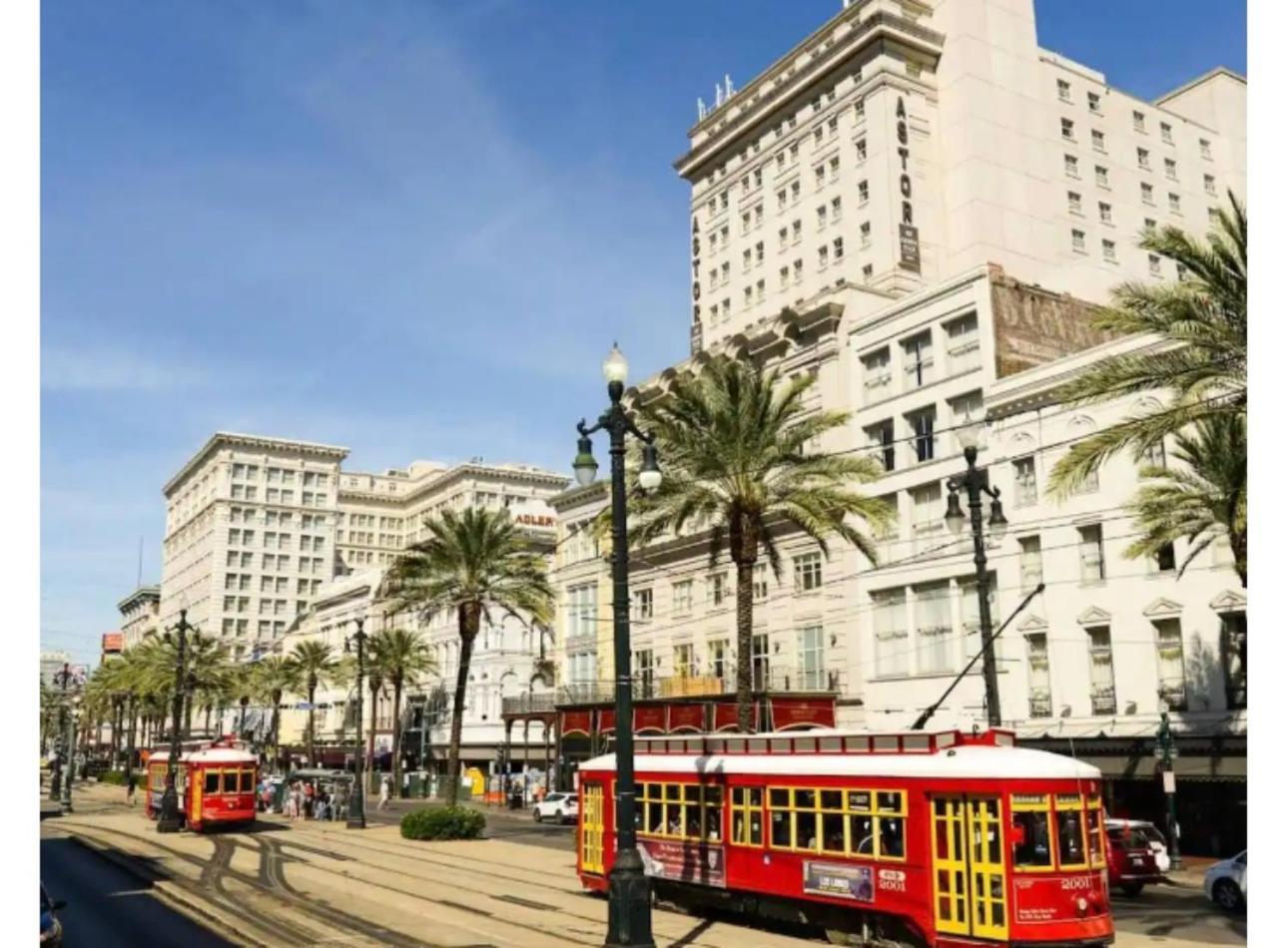 Amazing Condos Beautiful View 2 Blocks To French Quarter, Small Rooftop Pool, Gym, Seanger Theater, Super Dome, And Bourbon St New Orleans Buitenkant foto